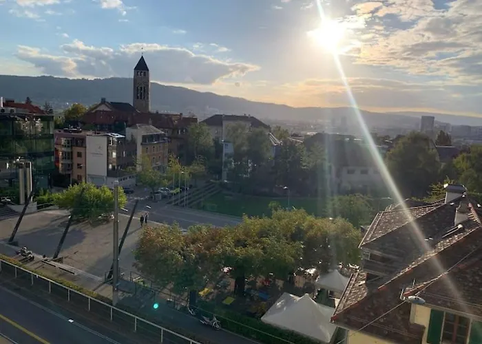 Lägenhet Superior With View University110